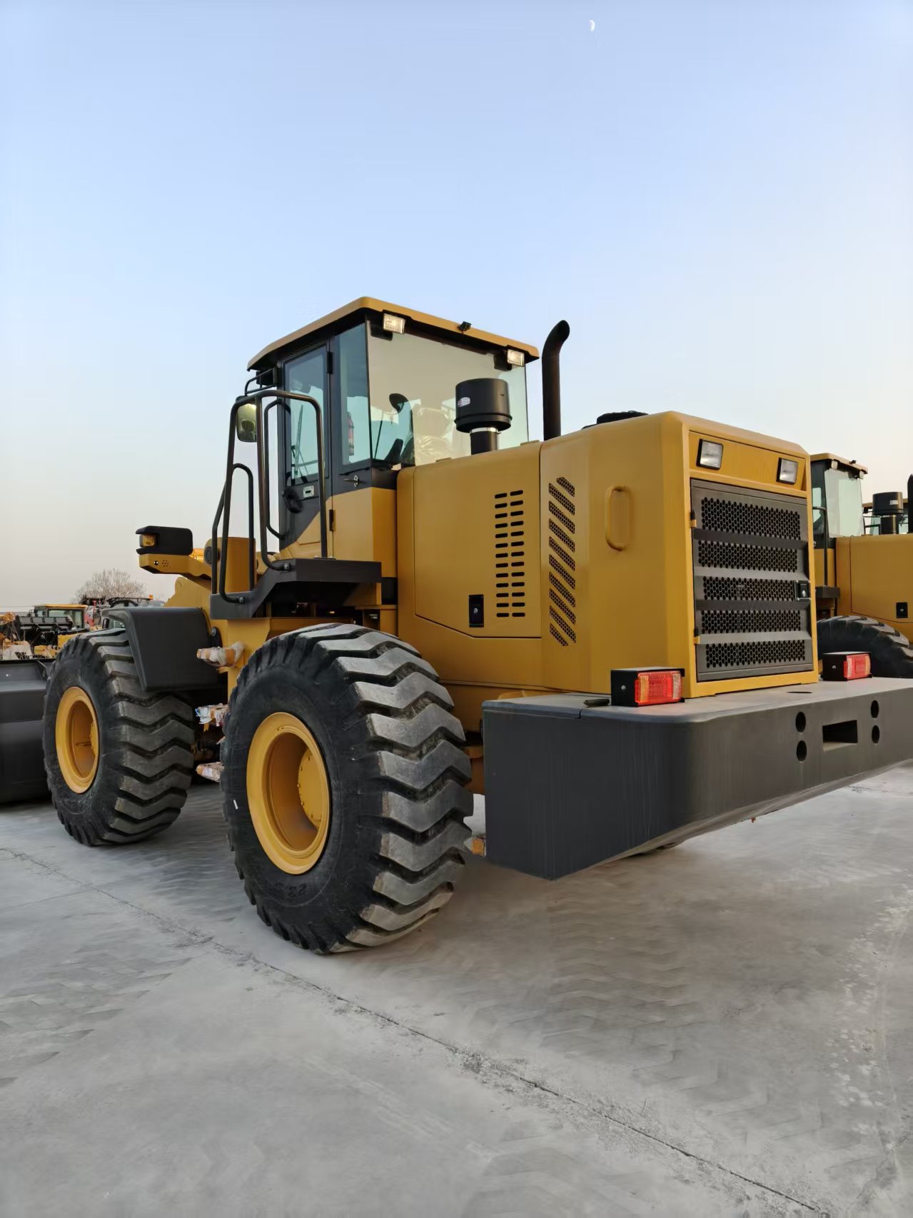 Loader Weight Choosing the Optimal Operating Weight for a Wheel - Hornlion ...